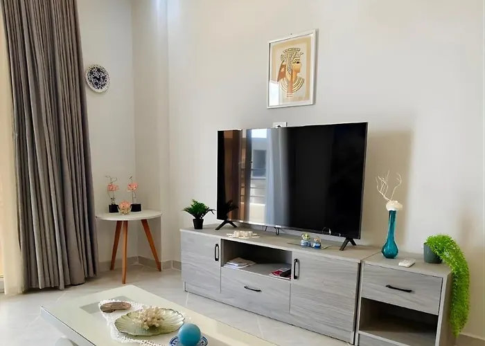 Panorama View 2 Bedrooms Sahl Hashish Апартаменты *
